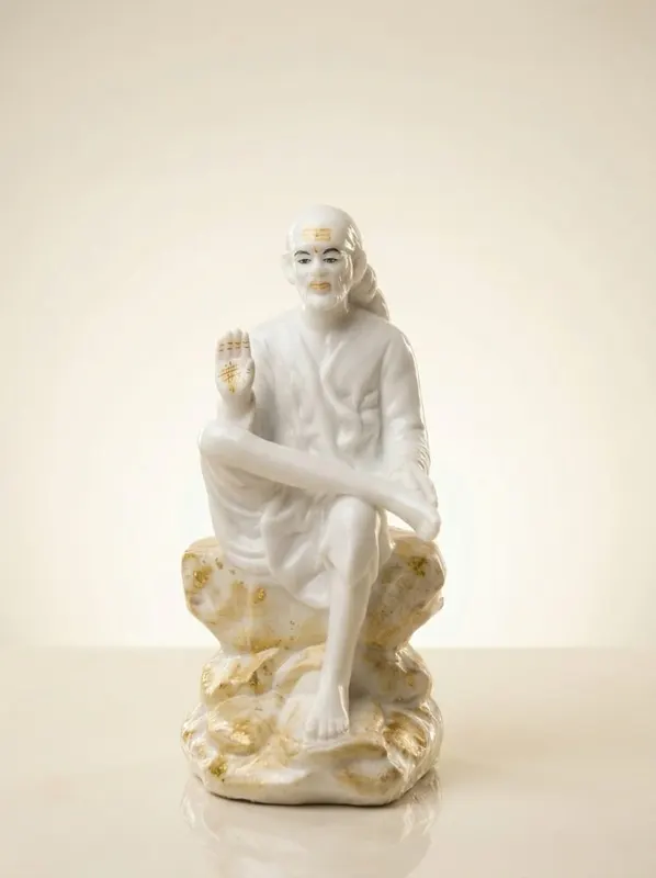 Shirdi Sai Baba Meditating