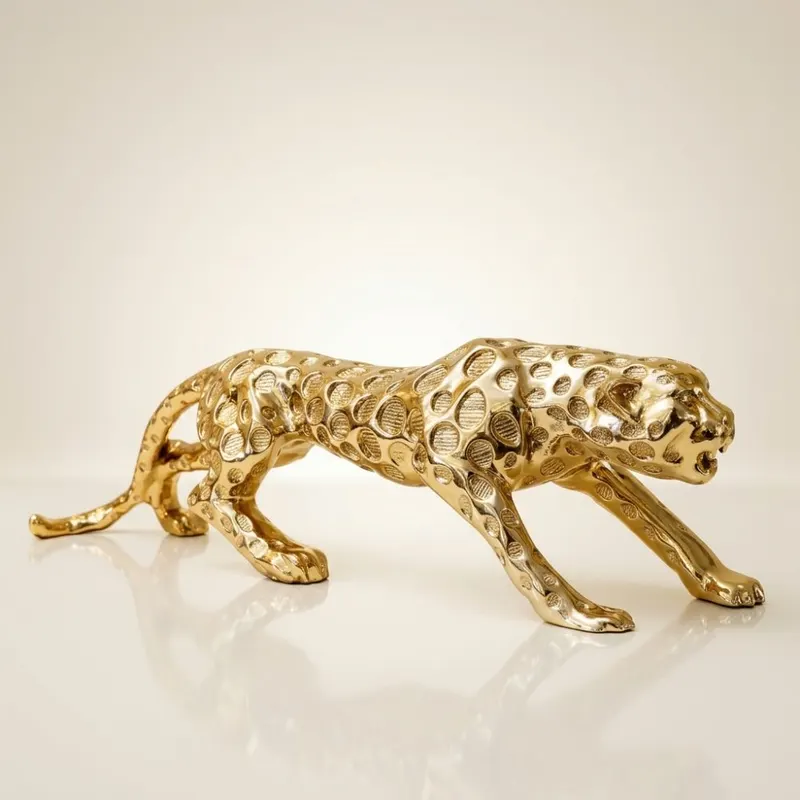 Luxury Golden Prowling Cheetah Tabletop